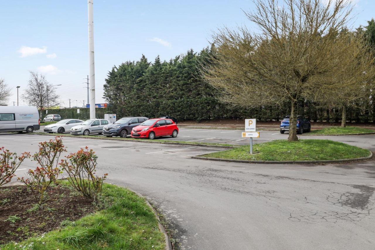 Premiere Classe Lille Sud Henin Beaumont Noyelles-Godault Exteriör bild