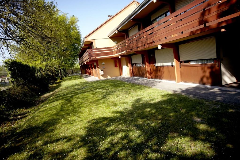Premiere Classe Lille Sud Henin Beaumont Noyelles-Godault Exteriör bild
